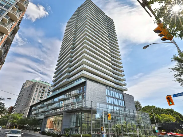 1815 Yonge St #1101, Toronto, ON M4T 2A4