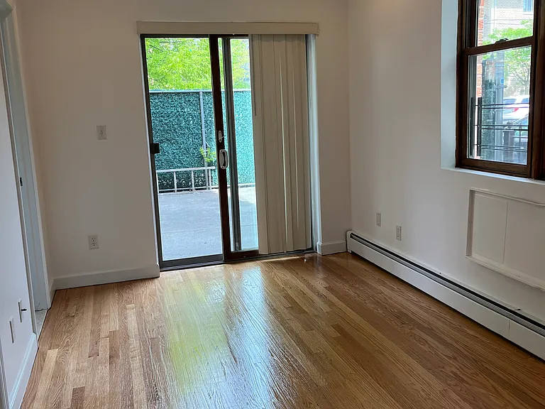 1833 Palmetto St #1 — Photo 5