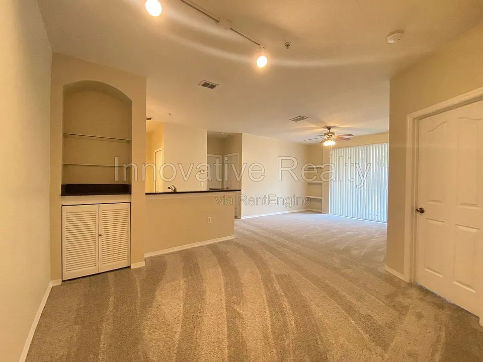 1150 Lake Shadow Cir #3206
