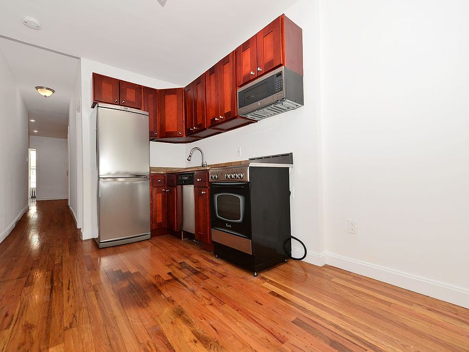 1st image of 1160 1st Ave APT 5N