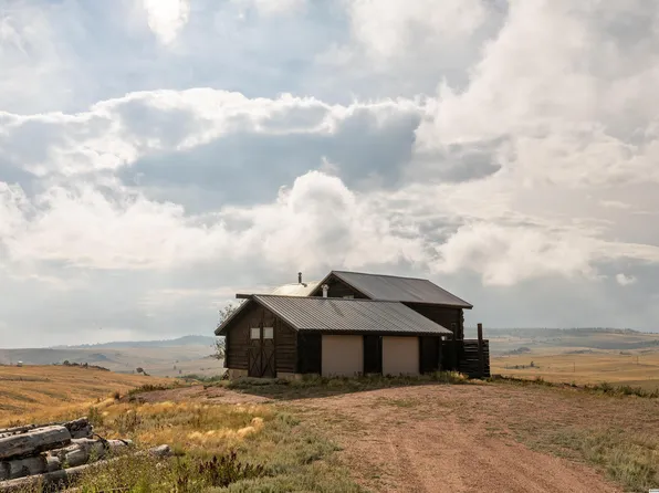175 Honeytree Loop, Bosler, WY 82051