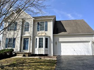255 Timber Hearth Ct, Newark, OH 43055