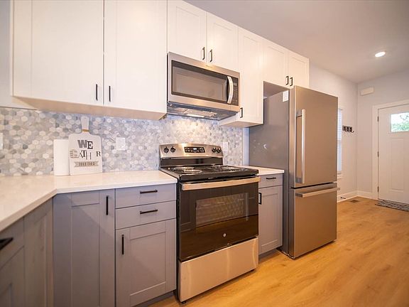 4th image of 4812 Norwaldo Ave #4812