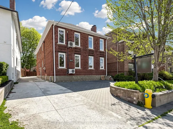 919 Avenue Rd, Toronto, ON