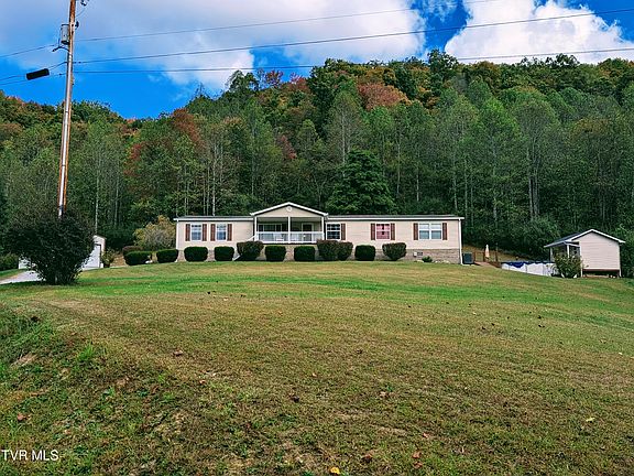3rd image of 790 Hospital Dr