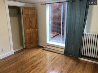 352 Riverway APT 1A, Boston, MA 02115