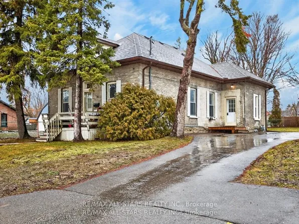 36 Caroline St, Kawartha Lakes, ON K9V 1T1