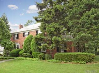 221 Westminster Rd, West Hempstead, NY 11552