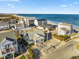 16 Gilbert St, Marshfield, MA 02050