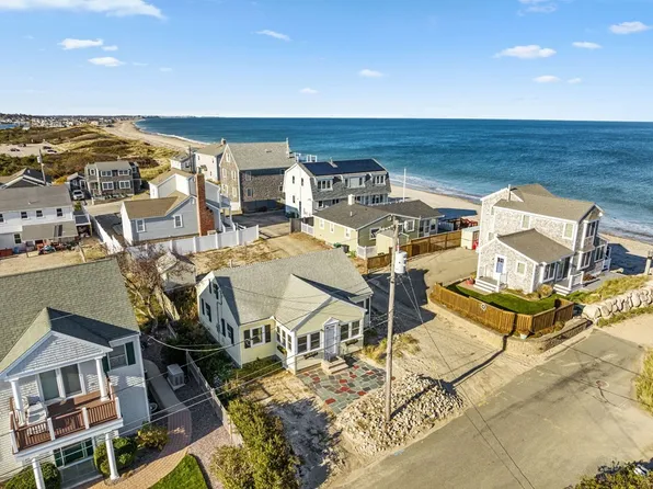 16 Gilbert St, Marshfield, MA 02050