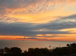 5445 N Sheridan Rd APT 604, Chicago, IL 60640