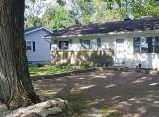 904 Jefferson St, Three Rivers, MI 49093