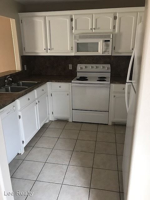 1st image of 7122 N 11th Ln APT 5