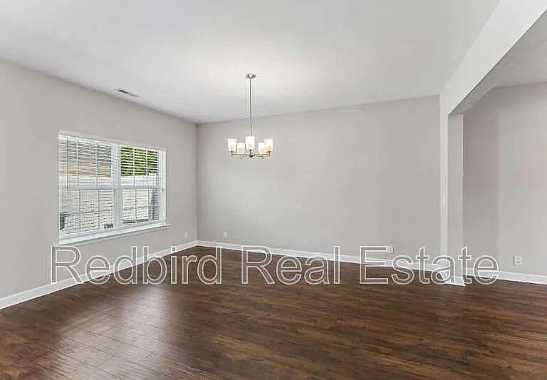 248 Rowlette Cir — Photo 6