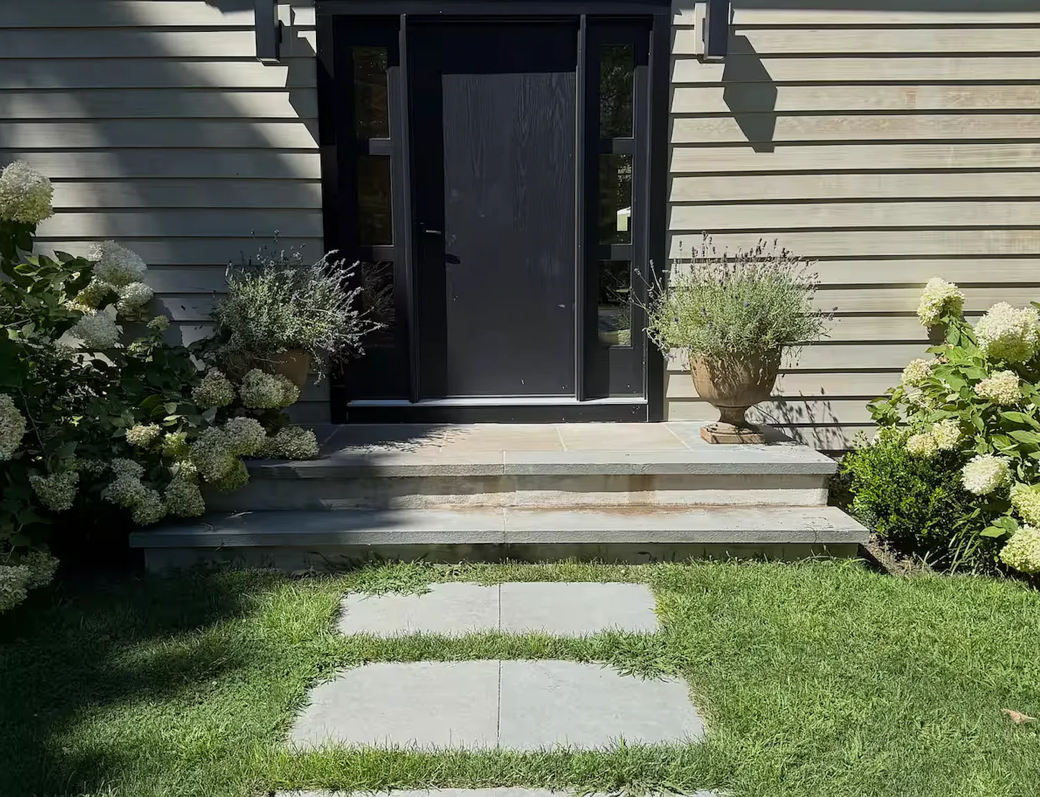 Amagansett Designer Cottage 5 min walk from Beach — Photo 3
