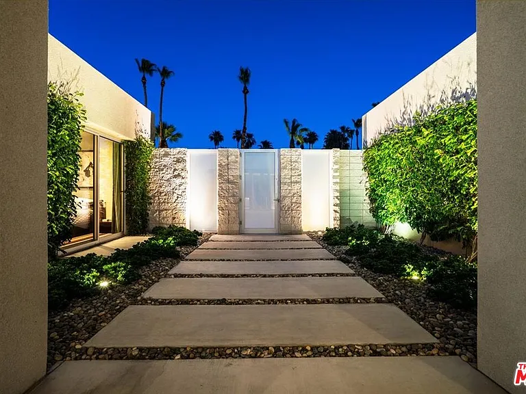 1175 Los Robles Dr — Photo 62