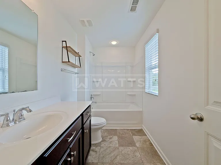 5081 Bella Ct — Photo 27