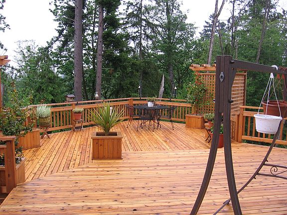 From the house to the far deck