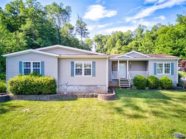 4306 Pine Ridge Lane NE, Corydon, IN 47112