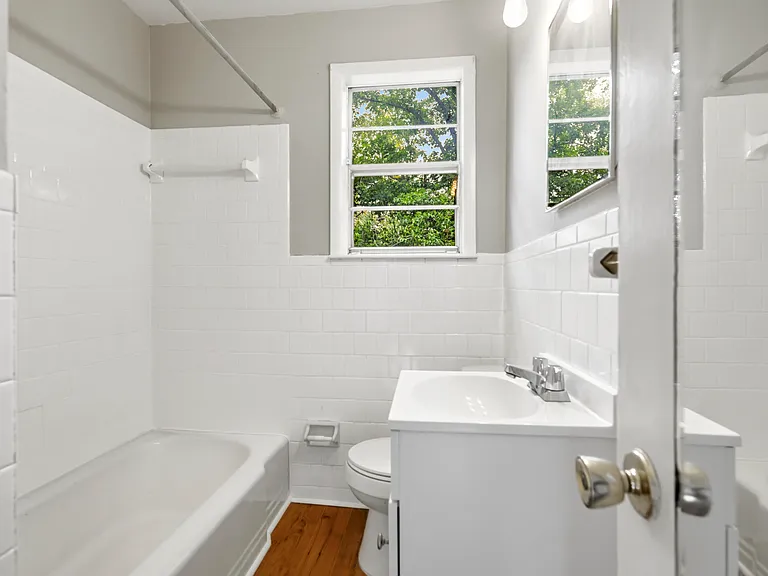 2321 Kent Ave #GARAGE — Photo 7
