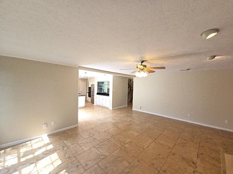 2502 Fairwind Dr — Photo 20