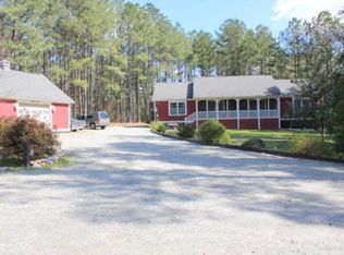 6 Old Blacksmith Rd, Bracey, VA 23919