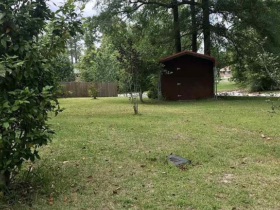 3rd image of 1609 Brookwood Dr