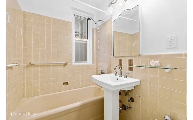 Sold by Douglas Elliman | media 6