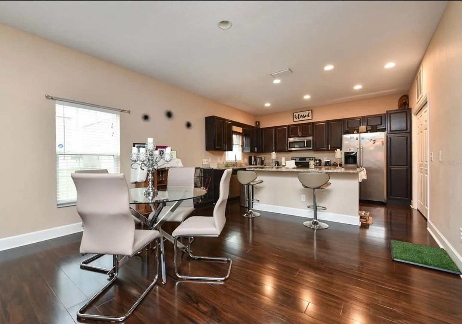 Dundee Station Home For Sale By Owner — Photo 2