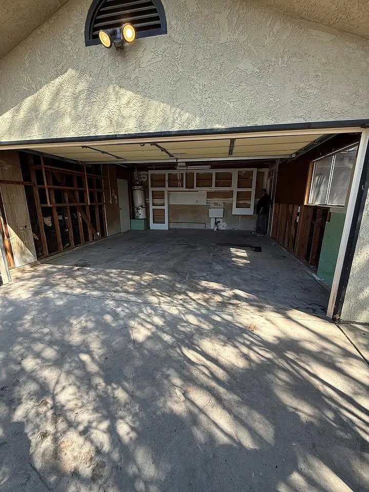 6154 N Carica Ave — Photo 4
