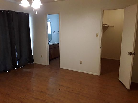 5th image of 1309 Barbara Dr