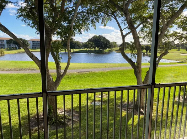 301 SW 135th Ave #209-C, Pembroke Pines, FL 33027