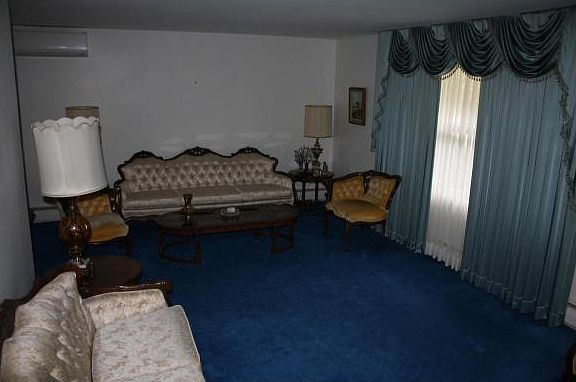 2nd image of 928 Byford Blvd