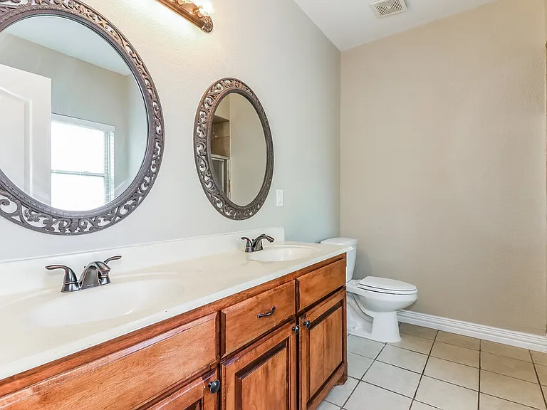 8145 Tanner Ave — Photo 10