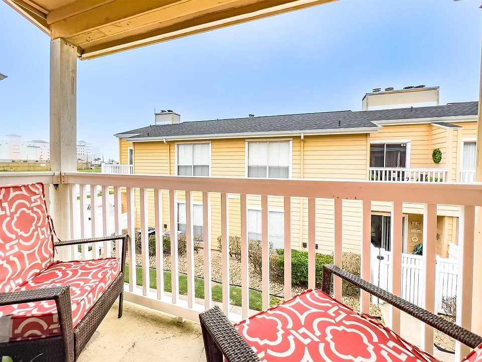 3506 Cove View Blvd #214
