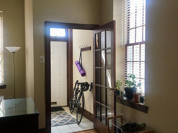 Private Vestibule Entrance--fits shoe rack or bike