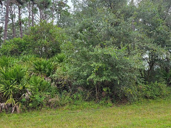 2nd image of 501 SE 25th Avenue