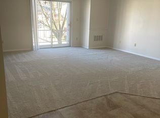 99 Todd Ave APT A-7, Hermitage, PA 16148
