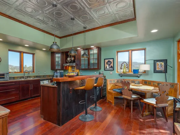 39 Ranchos Canoncito #B, Santa Fe, NM 87508