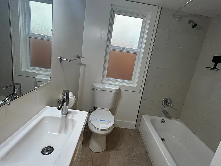 Anita Road Apartments — Photo 8
