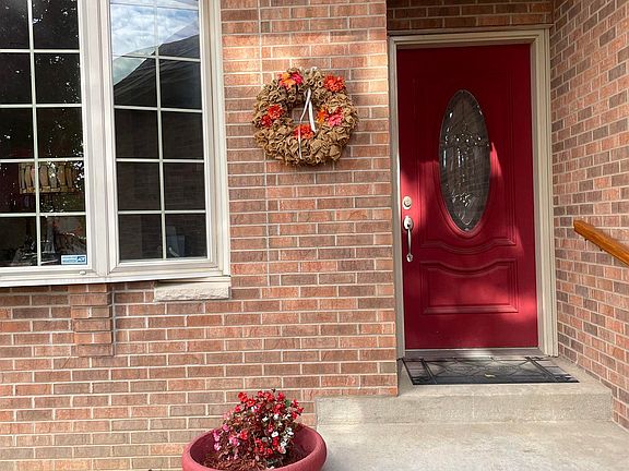 2nd image of 345 Kimballs Garden Cir
