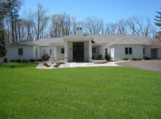 5565 Miami Rd, Cincinnati, OH 45243