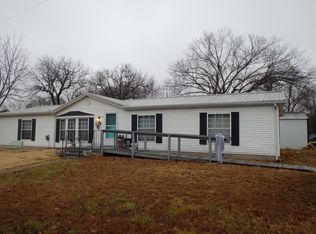 209 W Arms St, Toronto, KS 66777