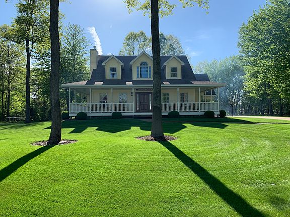 2nd image of 1255 N Hampstead Dr