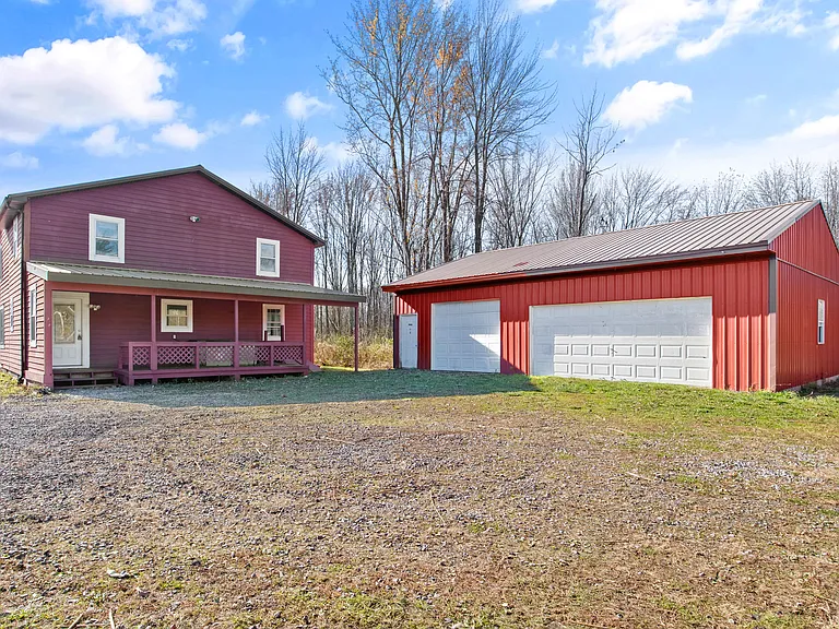 6961 Collamer Rd — Photo 30