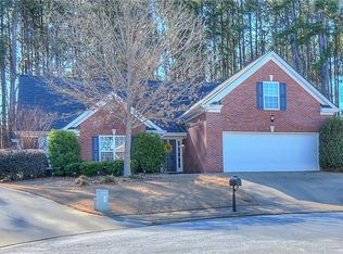 509 Blue Creek Ln, Loganville, GA 30052