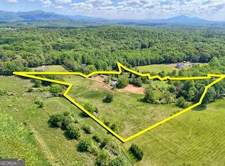 215 Dovie Ray Rd, Dahlonega, GA 30533