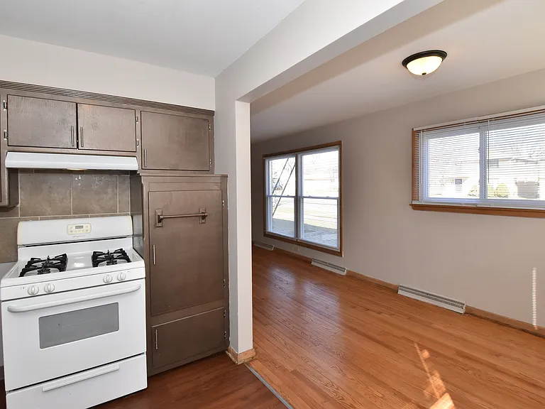 7935 W Congress St #2 — Photo 6