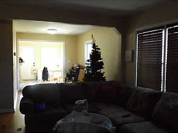 3rd image of 1723 Willow Wood Dr