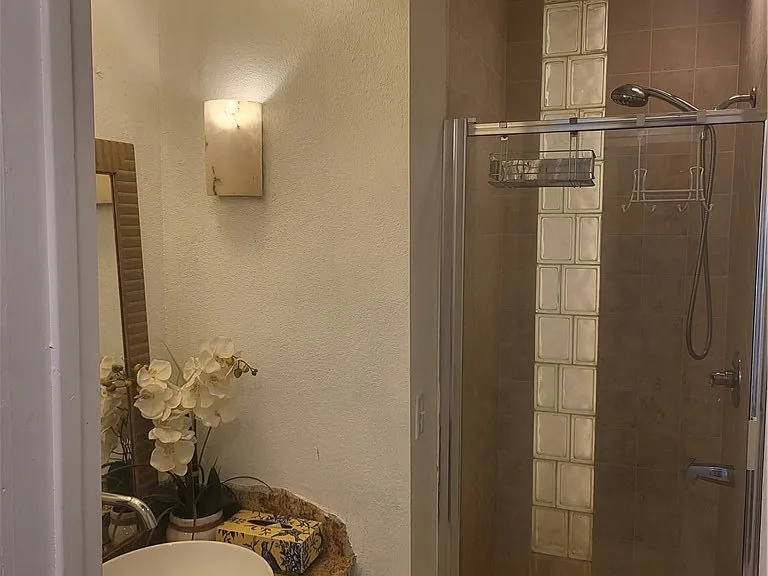 2400 Indian Creek Rd — Photo 10